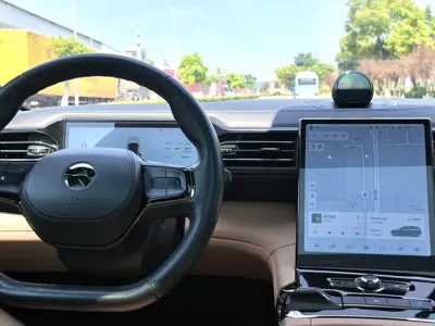 Nio ES8