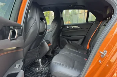 Lynk & Co 02 Hatchback