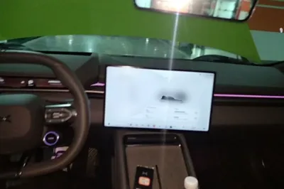 Xpeng P7