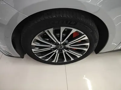 Nio ET5