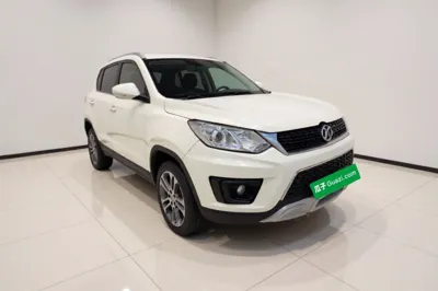 BAIC Senova X35