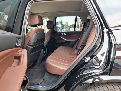 BMW X5 (Import)