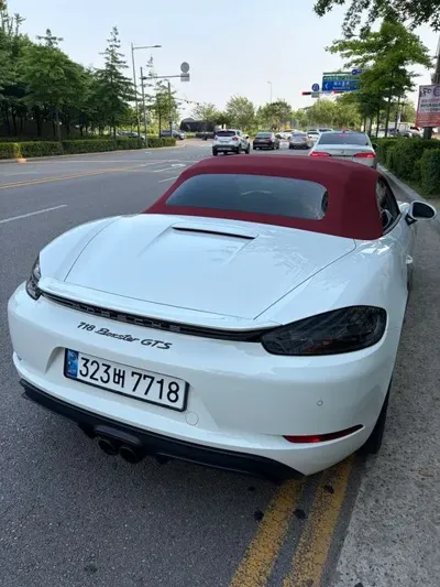 Porsche 718