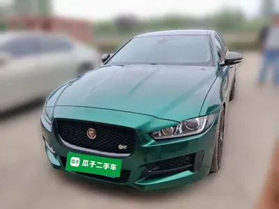 Jaguar XE