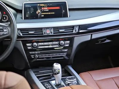 BMW X5 (Import)