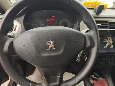 Peugeot 301