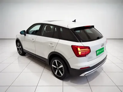 Audi Q2L e-tron