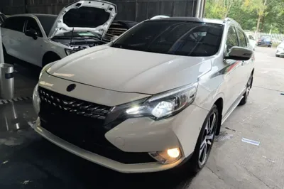 Venucia T90