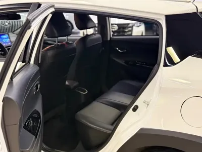 Toyota Yaris L