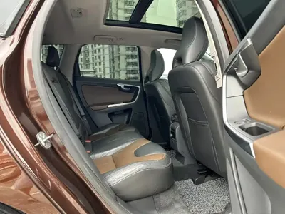 Volvo XC60 (Import)