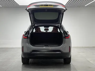Nio EC6