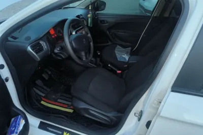 Peugeot 301