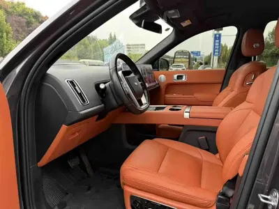 Li Auto Li L8