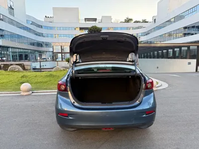 Mazda 3 Axela