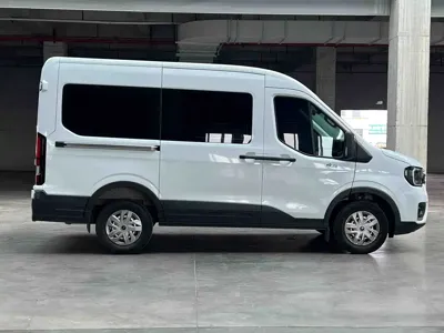 Ford Transit T8