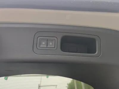 BYD 海狮06