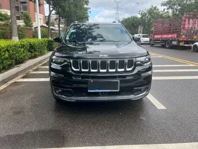 Jeep Grand Commander