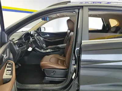 Baojun 560