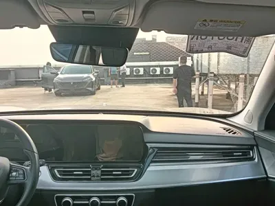 Hongqi Hongqi HS5