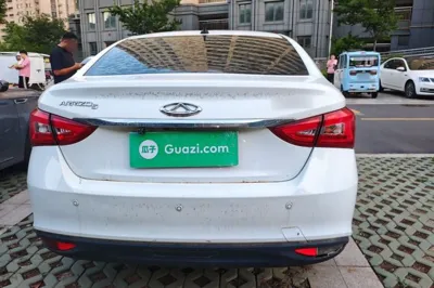 Chery Arrizo 5