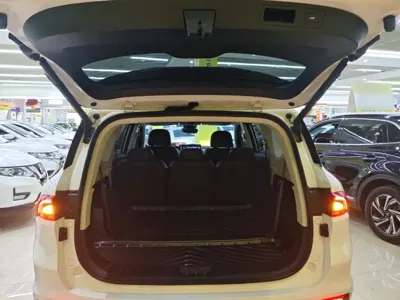 Geely Haoyue