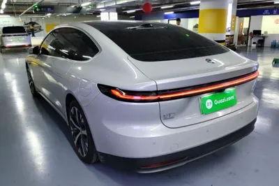 Nio ET7