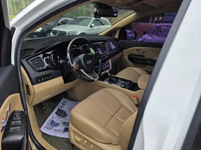 Kia Canival