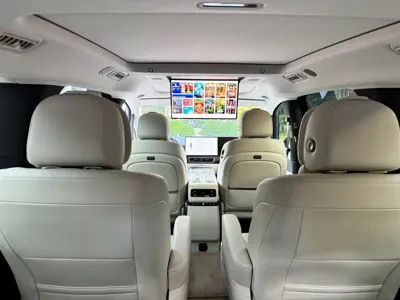 Li Auto Li MEGA