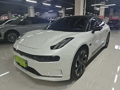 Zeekr 001