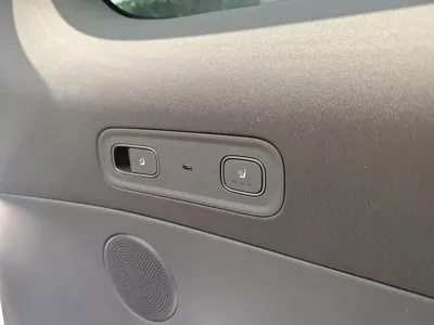 Li Auto Li MEGA