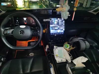 Nio ES8
