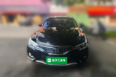 Toyota Reiz