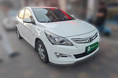 Hyundai Verna Ray