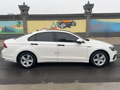 Volkswagen Lamando