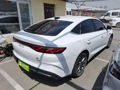 BYD Qin L