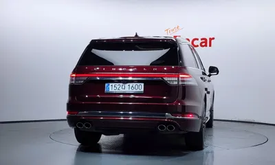 Lincoln Aviator