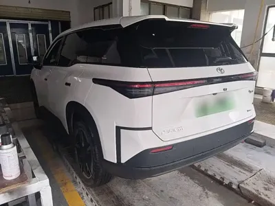 Toyota 铂智3X