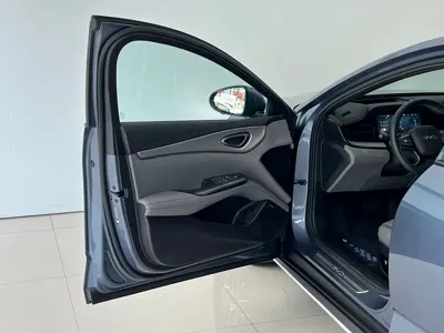 BYD Seal 07 DM-i