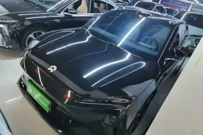 Nio ET5T