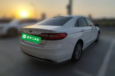 Ford Taurus