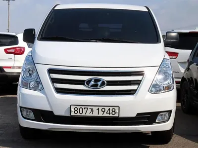 Hyundai Starex