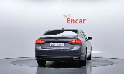 Hyundai Genesis