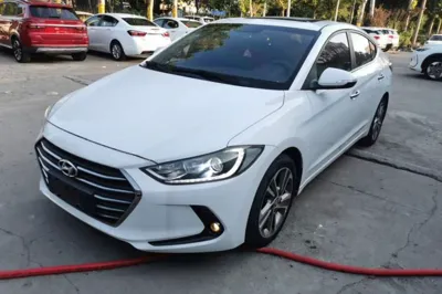 Hyundai Elantra (6th Generation