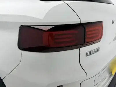 Geely ICON