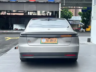 Nio ET7