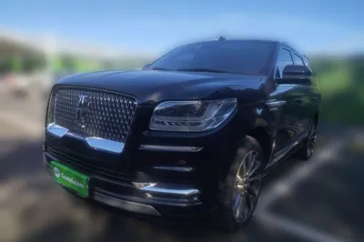 Lincoln Navigator