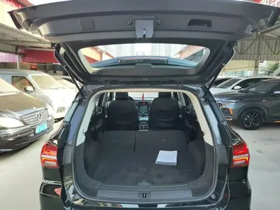 Roewe RX5