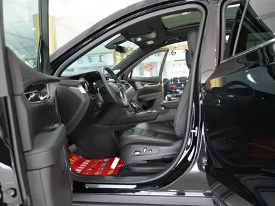 Cadillac XT6