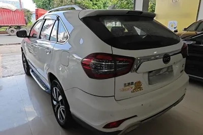 BYD S7