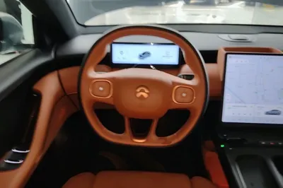 Nio ET5
